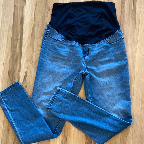 Isabel Maternity by Ingrid & Isabel Denim - Isabel Maternity Jeans Size 6